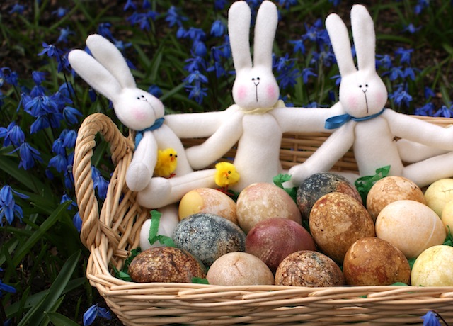 food coloring, food dye, artificial coloring, Easter eggs, eggs, natural coloring, natural dyes