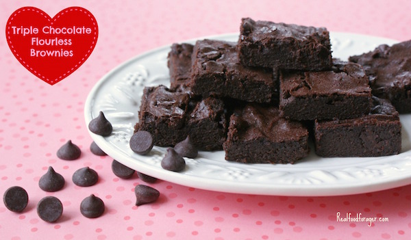 Recipe: Decadent Triple Chocolate Flourless Brownies (Paleo, GF, DF) post image